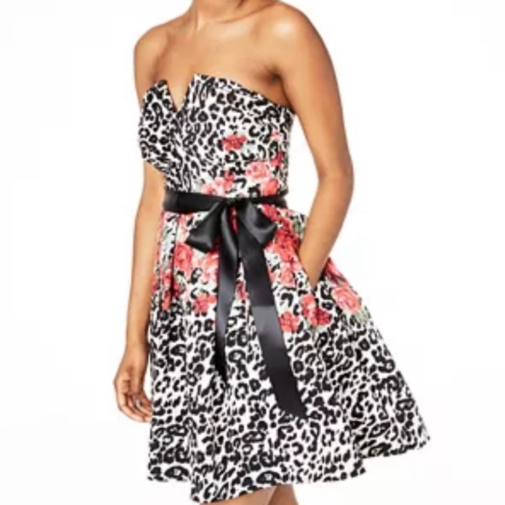 NWT pinup strapless dress